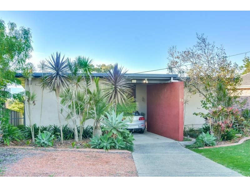 25 Elder Crescent, Nowra NSW 2541