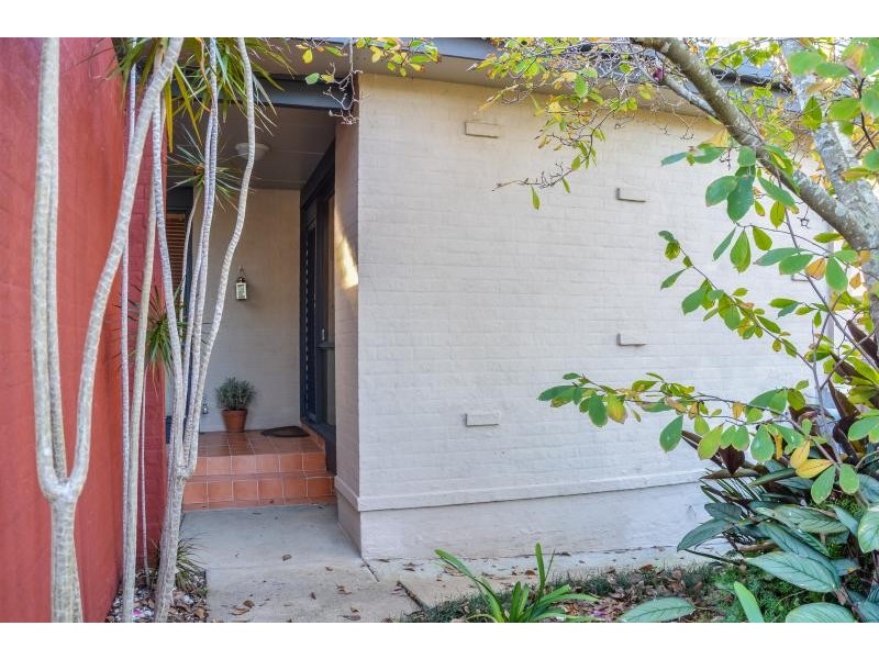 25 Elder Crescent, Nowra NSW 2541