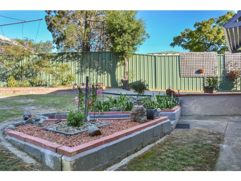 2 Elder Crescent, Nowra NSW 2541