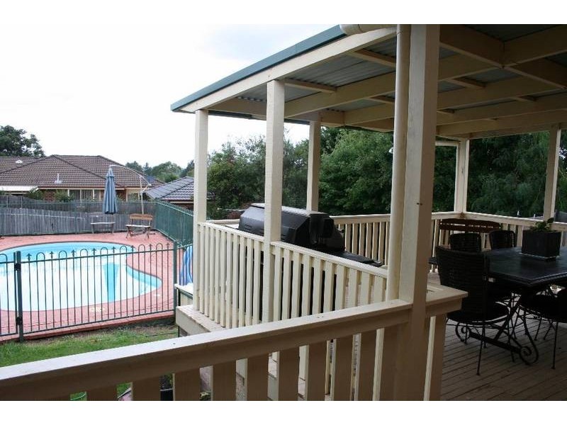 10 Kongoola Avenue, Cambewarra NSW 2540