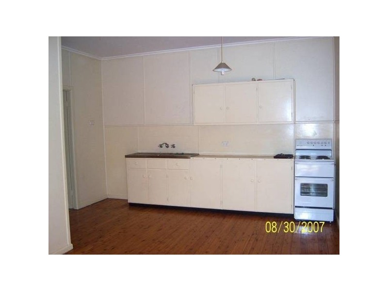 2/164 Kinghorne Street, Nowra NSW 2541