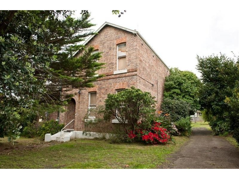 100 East Street, Nowra NSW 2541