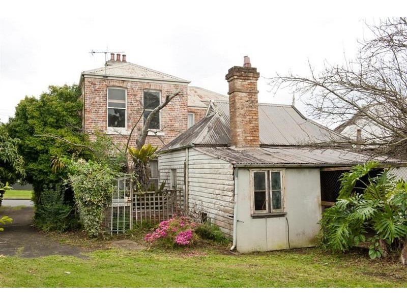 100 East Street, Nowra NSW 2541