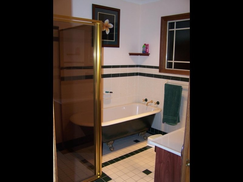 D970B Princes HIGHWAY, Falls Creek NSW 2540