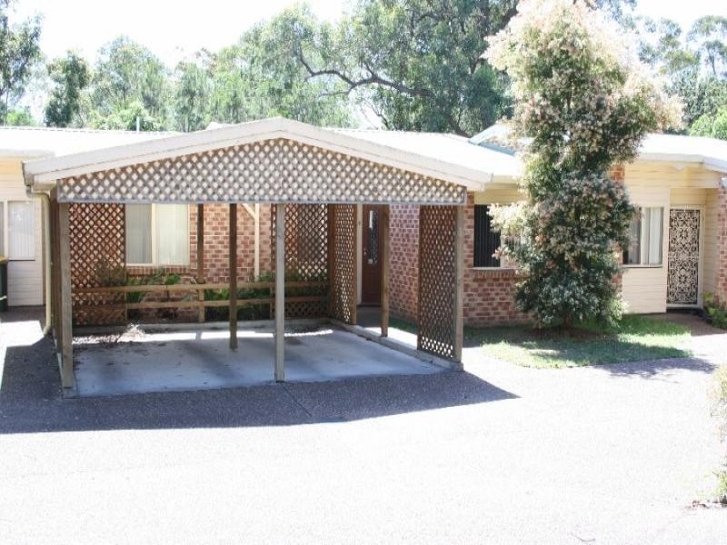 3/3 Ettrick CLOSE, Bomaderry NSW 2541
