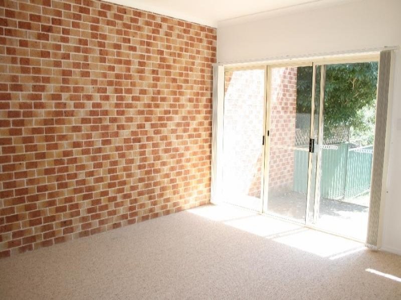 3/3 Ettrick CLOSE, Bomaderry NSW 2541