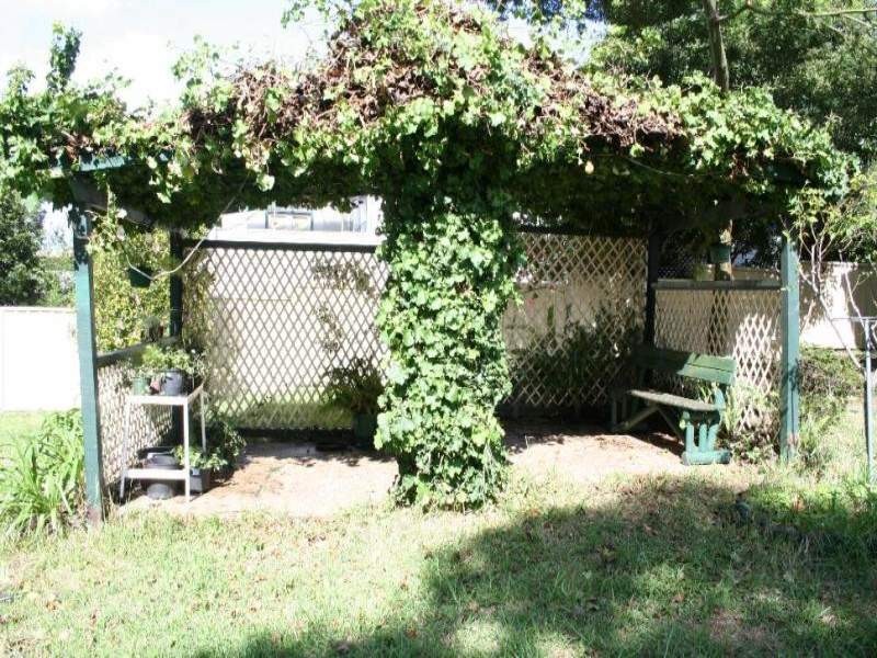 94 River ROAD, Sussex Inlet NSW 2540
