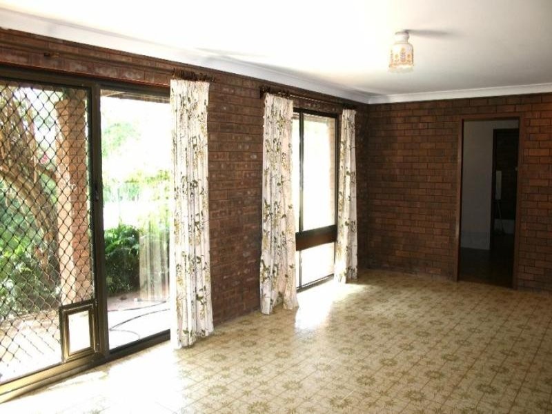 94 River ROAD, Sussex Inlet NSW 2540