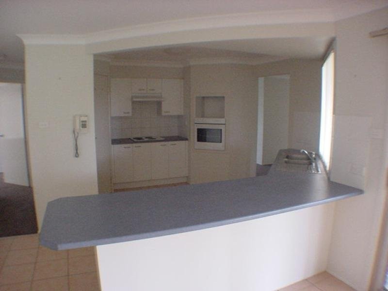 52 Robinia WAY, Worrigee NSW 2540