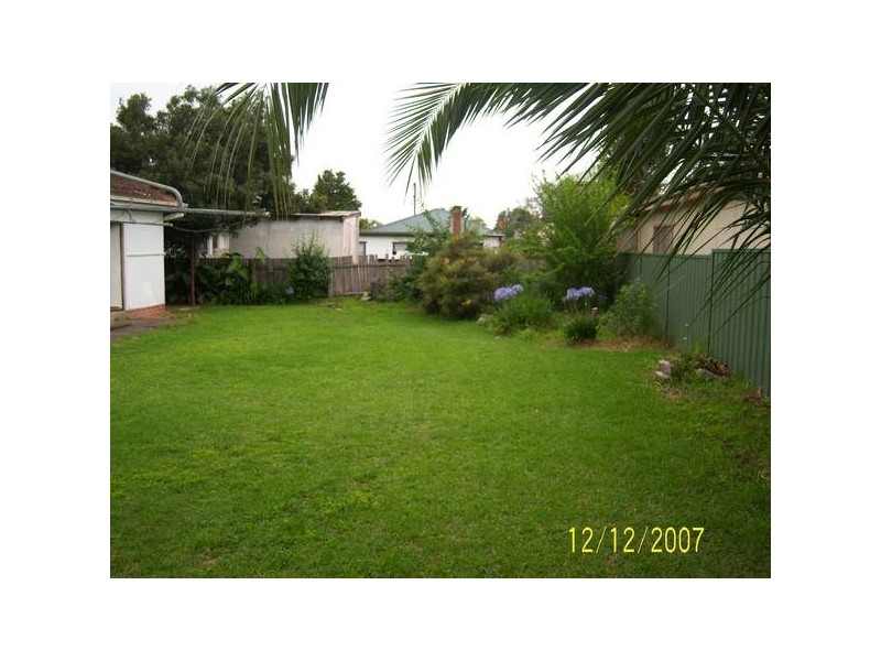 32 Colyer Avenue, Nowra NSW 2541