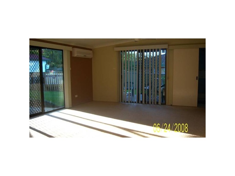11 Dalwah Street, Bomaderry NSW 2541