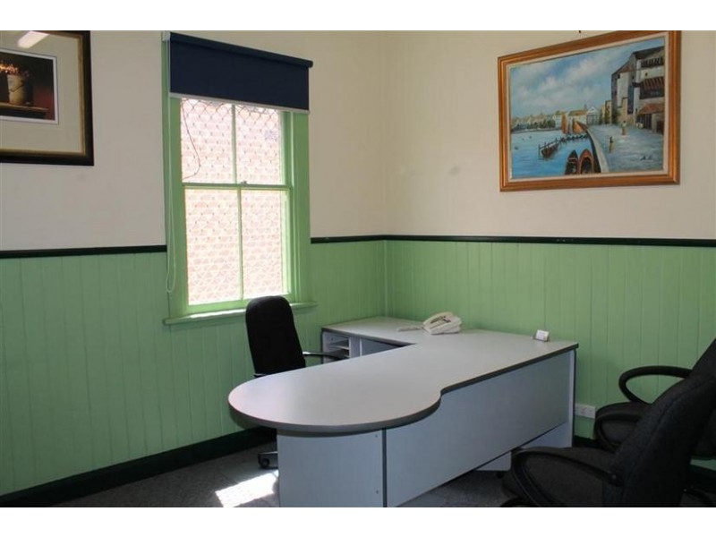 72 North Street, Nowra NSW 2541