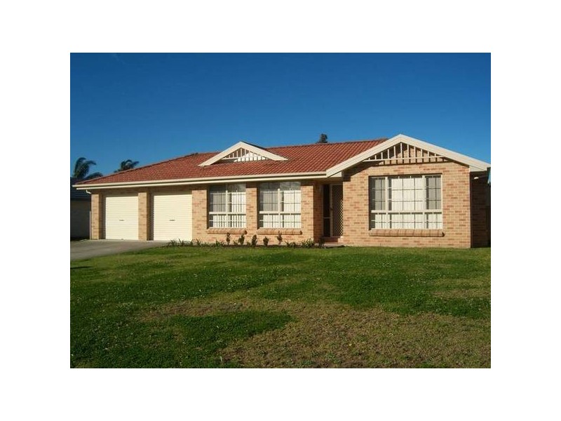 27 Robinia Way, Worrigee NSW 2540