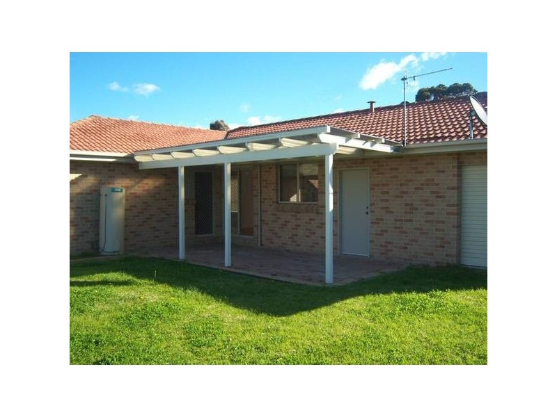 27 Robinia Way, Worrigee NSW 2540