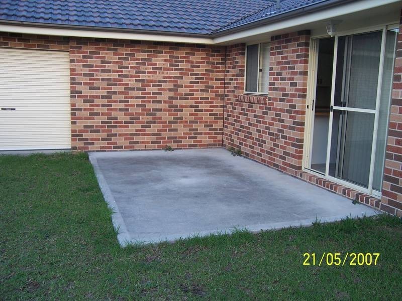 11 Hannah Place, Worrigee NSW 2540