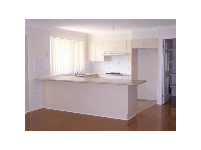 8 Warrigal Street, Worrigee NSW 2540