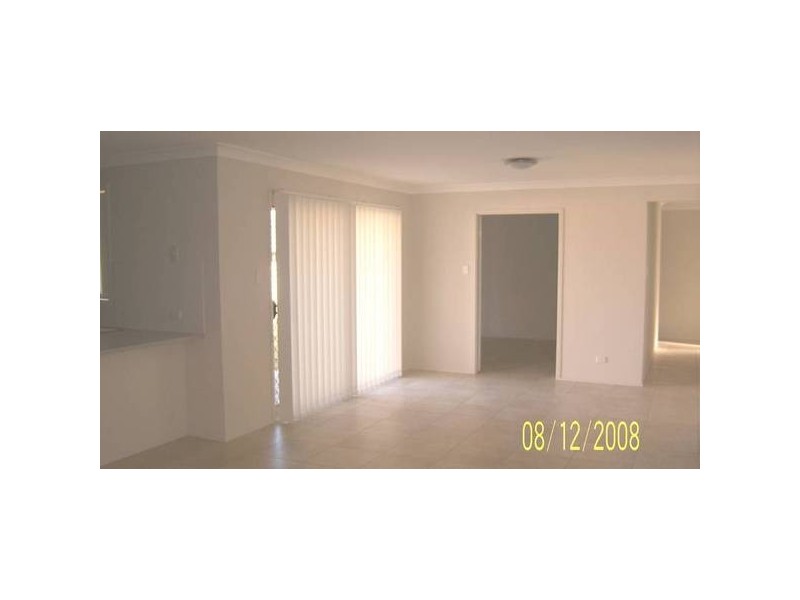 11 Almondbark Grove, Worrigee NSW 2540