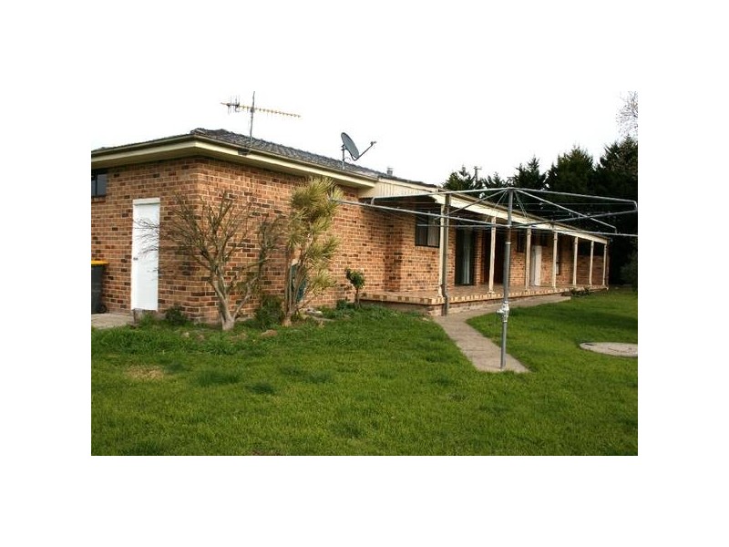 264B Princes Highway, Meroo Meadow NSW 2540