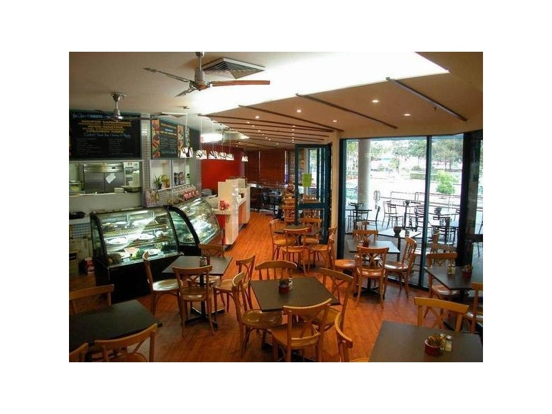 East Street (Princes Highway), Nowra NSW 2541