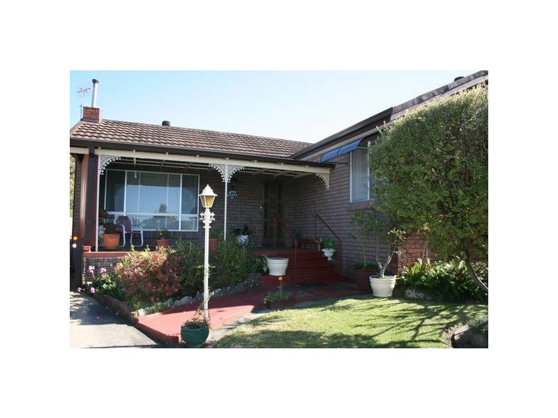 441 Princes Highway, Bomaderry NSW 2541