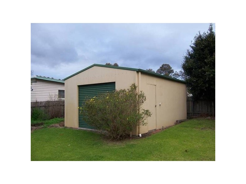 12 Ernest Street, Nowra NSW 2541
