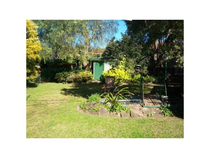475 Princes Highway, Bomaderry NSW 2541