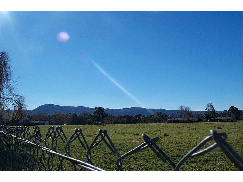 48 Wondalga Crescent, Nowra NSW 2541