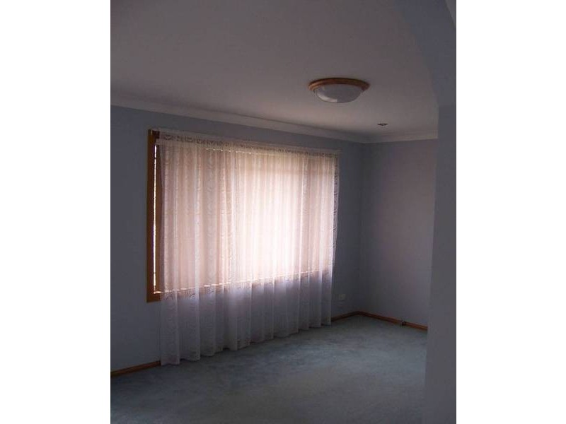 6 Maybush Way, Nowra NSW 2541