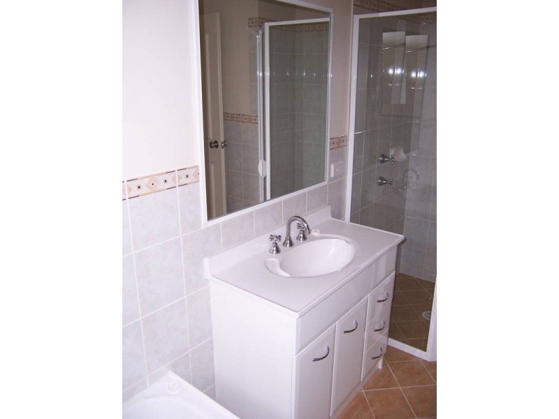 1/35 Sophia Road, Worrigee NSW 2540