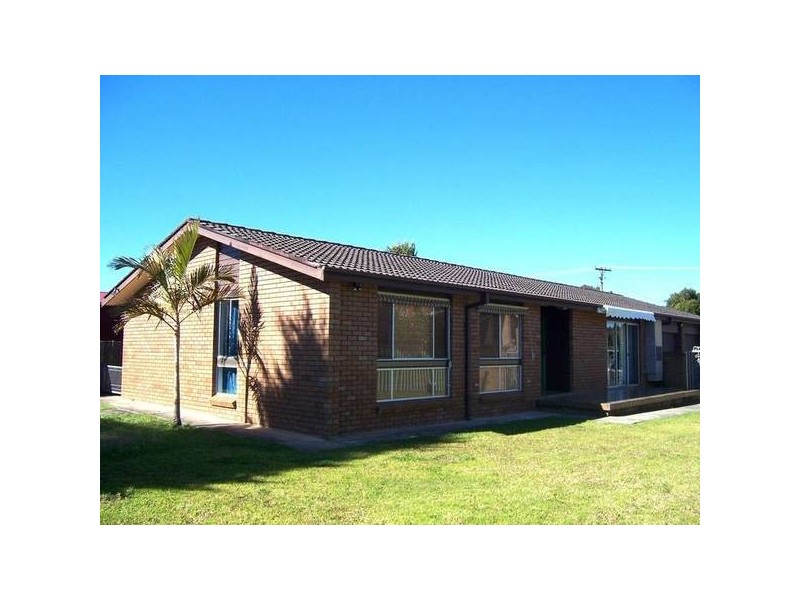 21 Salisbury Drive, Nowra NSW 2541