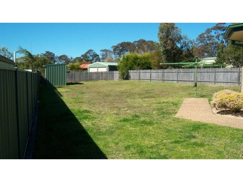 14 Illawarra Circuit, Worrigee NSW 2540