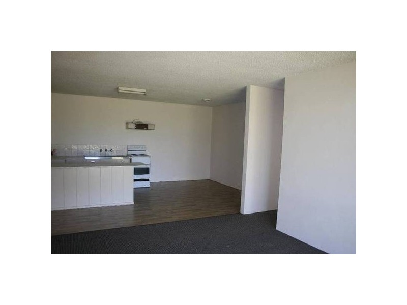 2/13 Ferry Lane, Nowra NSW 2541