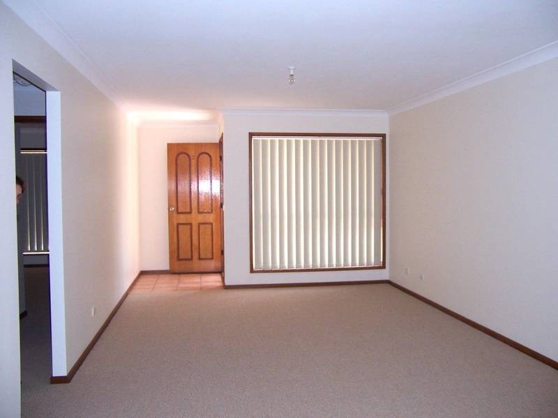 2/105 Greenbank Grove, Culburra Beach NSW 2540