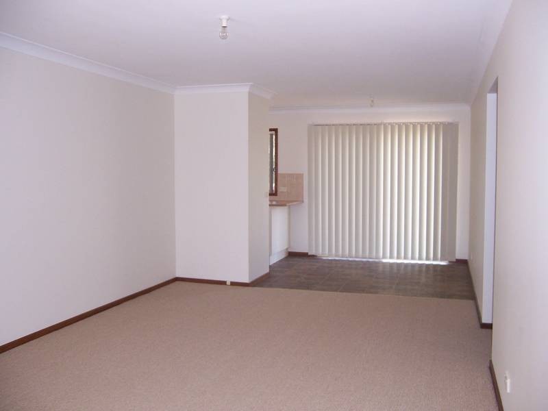 2/105 Greenbank Grove, Culburra Beach NSW 2540