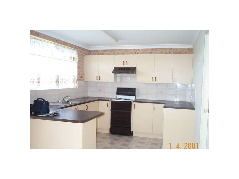 11 Arthur Street, Worrigee NSW 2540