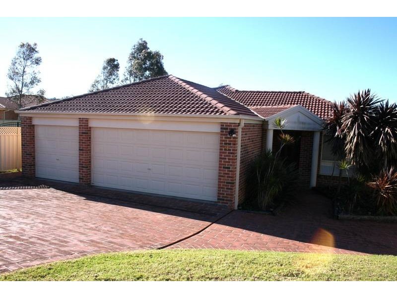 4 Pella Crescent, Worrigee NSW 2540