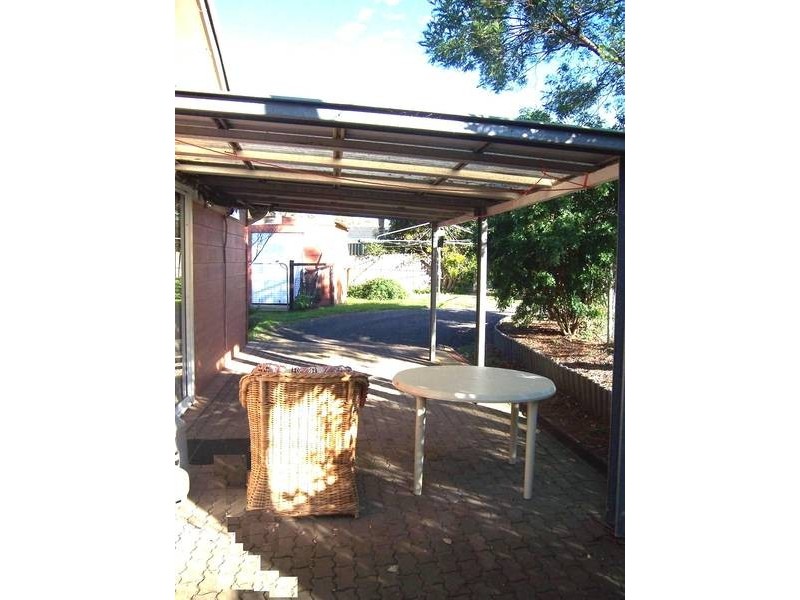 2/101 Yalwal Road, Nowra NSW 2541