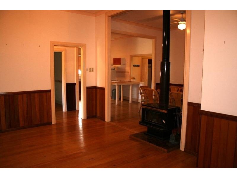 9 Osborne Street, Nowra NSW 2541