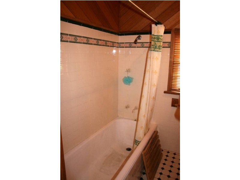 9 Osborne Street, Nowra NSW 2541