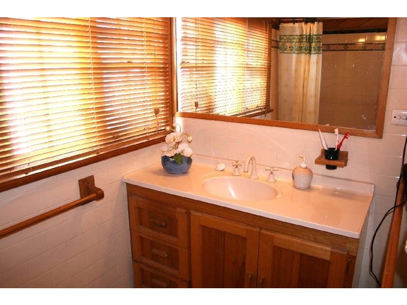 9 Osborne Street, Nowra NSW 2541