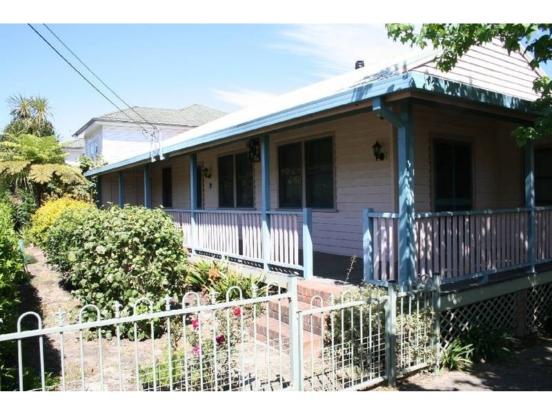 9 Osborne Street, Nowra NSW 2541