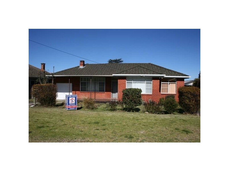 30 Tanang Street, Bomaderry NSW 2541