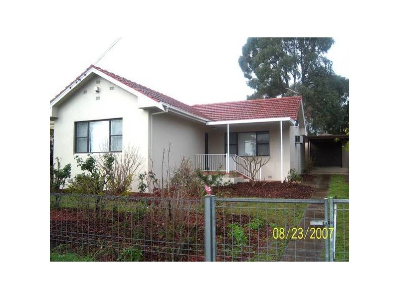 4 Ernest Street, Nowra NSW 2541