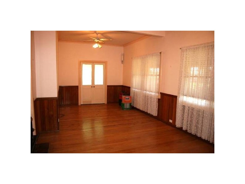 9 Osborne Street, Nowra NSW 2541