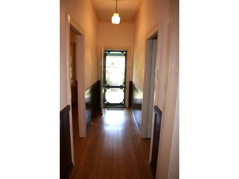 9 Osborne Street, Nowra NSW 2541