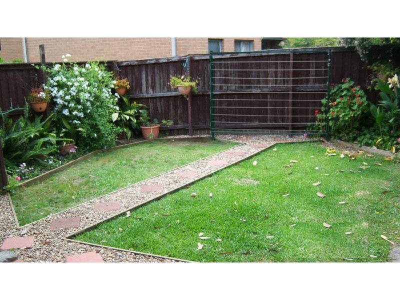 3/11 Purdie Crescent, Nowra NSW 2541