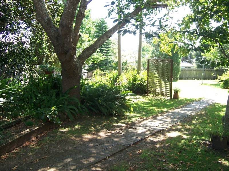 13 Worrigee Street, Nowra NSW 2541