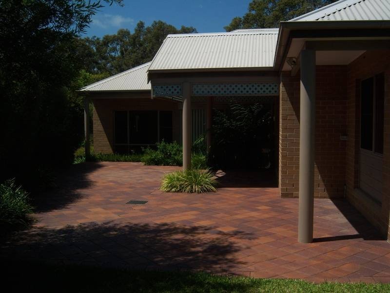 52 Yurunga Drive, North Nowra NSW 2541