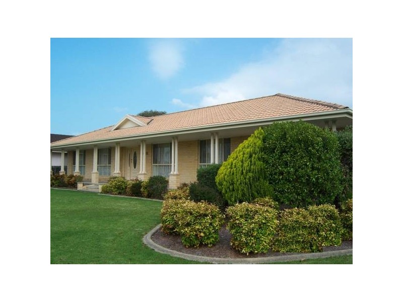 20 Rayleigh Drive, Worrigee NSW 2540