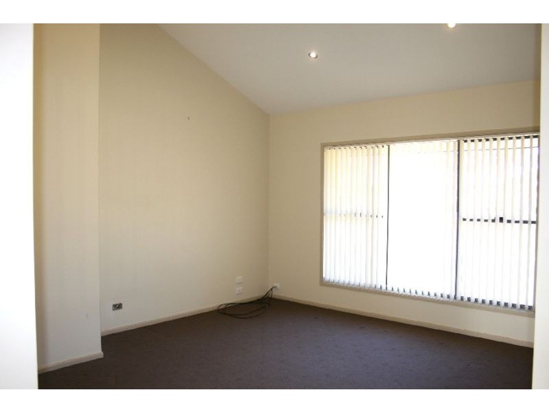 58 Rayleigh Drive, Worrigee NSW 2540